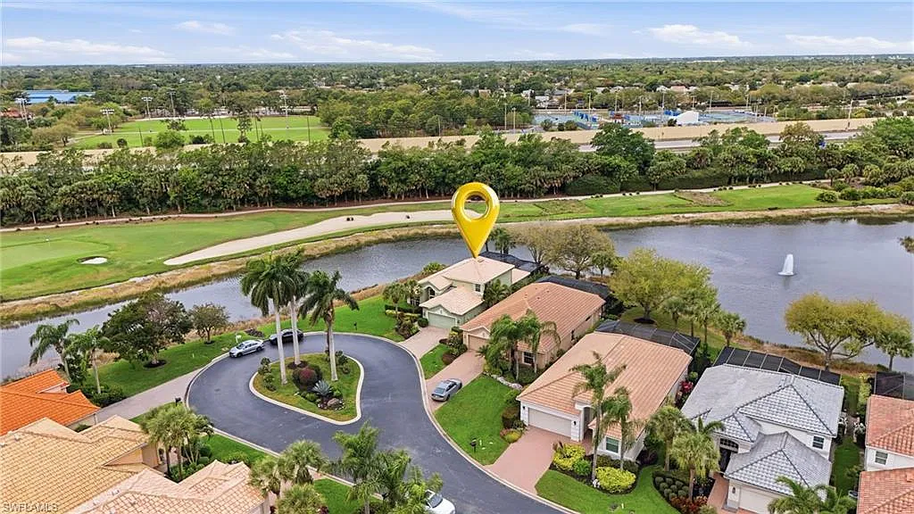 Miromar Lakes Beach And Golf Club — Photo 3