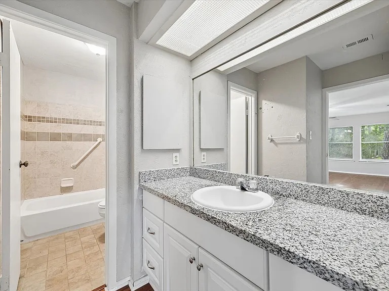 2 Goldthread Ct — Photo 22