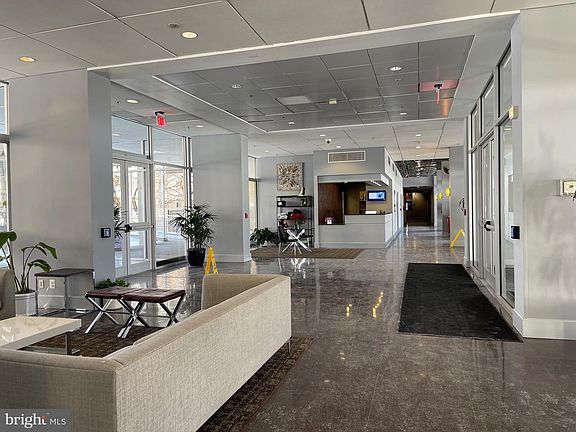 3rd image of 800 4th St SW APT N103