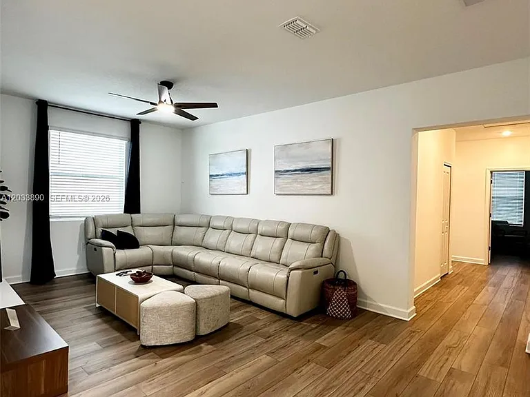 1217 Reunion Village Blvd — Photo 28