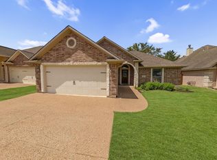 4235 Rocky Rhodes Dr, College Station, TX 77845