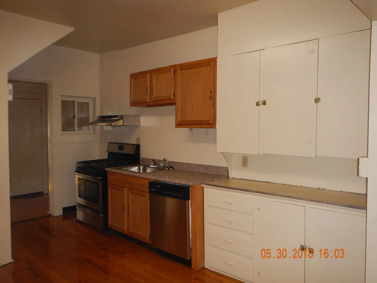 430 Westcott Street Apt 1- Available 6/1/27 - Popular Westcott St. - Plenty of Parking - Near Sho... — Photo 4