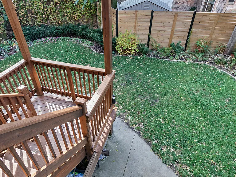 4022 N Clarendon Ave #201 — Photo 22