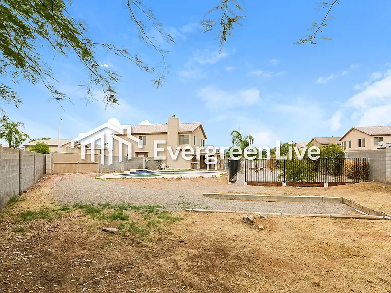 10422 W Oregon Ave — Photo 20
