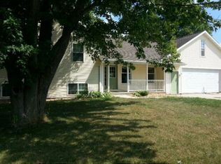 242 N 9th St, HILBERT, WI 54129