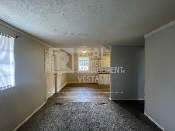3rd image of 4940 Faubus Ave