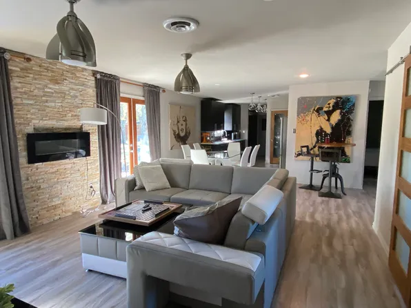 508 Main St, Roanoke, TX 76262