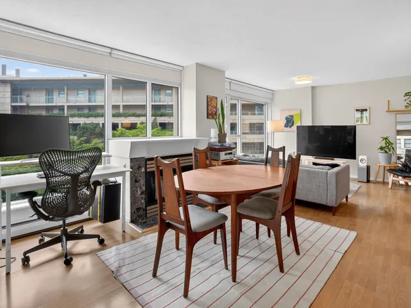 183 Keefer Pl #602, Vancouver, BC V6B 6B9