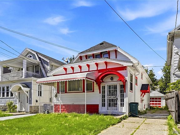 3rd image of 434 Highgate Ave