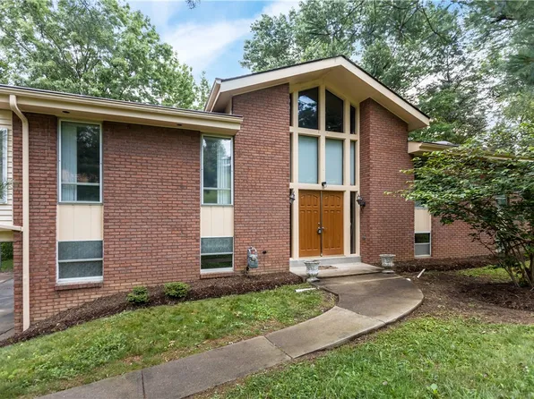 133 Pleasantview Dr, McMurray, PA 15317