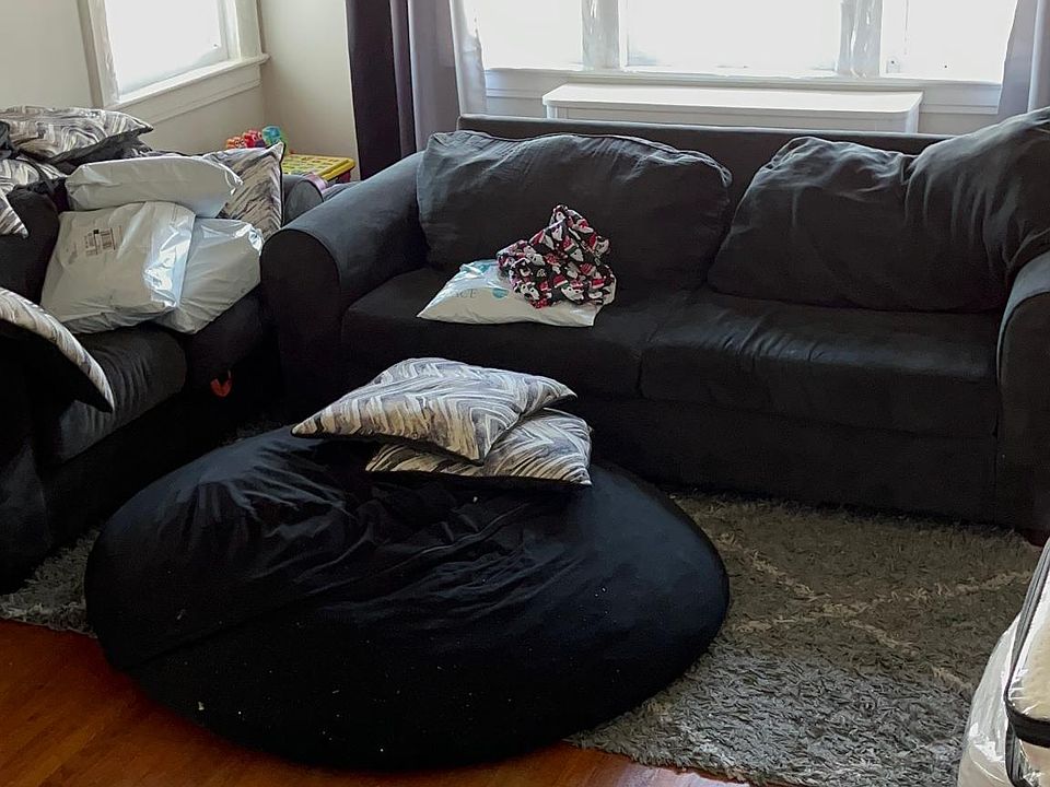 1st image of 9 Cypress St #2