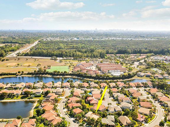 3rd image of 3804 Victoria Road