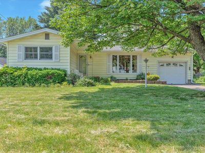 90 Logwood Street, South Burlington, VT, 05403