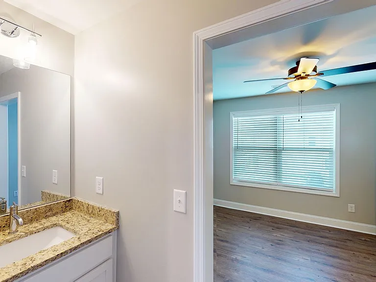803 Levitan Dr — Photo 17