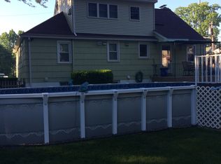 907 Primos Ave, Secane, PA 19018