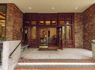 929 N Astor St UNIT 906, Milwaukee, WI