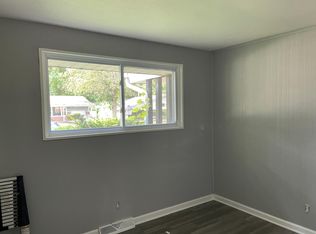 2209 Collett Dr, Saint Louis, MO 63136
