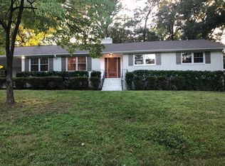 222 Melbourne Ln, Greenville, SC 29615