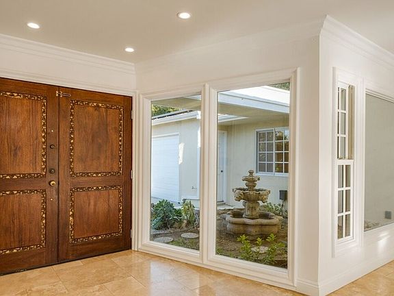 5th image of 1212 San Vicente Blvd