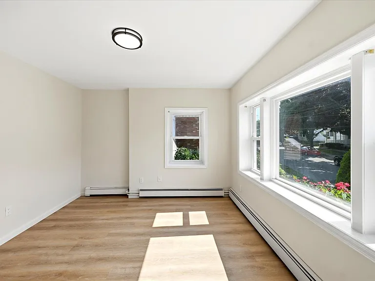 246 Stone Ave #1 — Photo 14