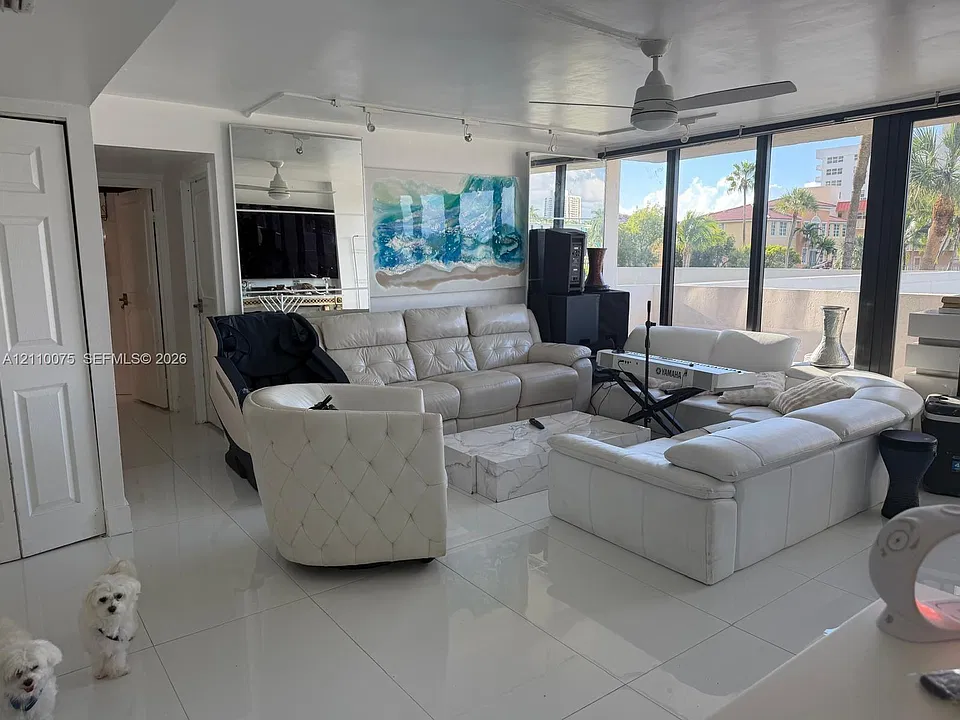 2017 S Ocean Dr #208
