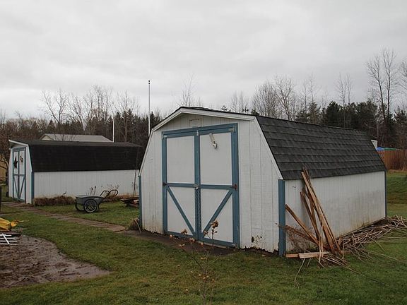 2nd image of 517 Rockview Dr