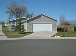 1776 Roberts Ct, Laramie, WY 82070