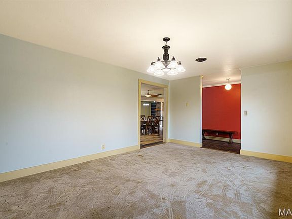 4th image of 1801 Independence Rd
