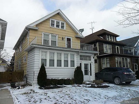 2nd image of 85 Lincoln Blvd