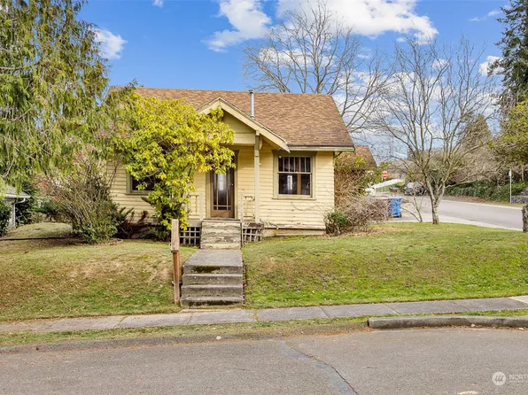 315 Steilacoom Street, Steilacoom, WA 98388