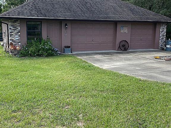 3 car detach garage w/office