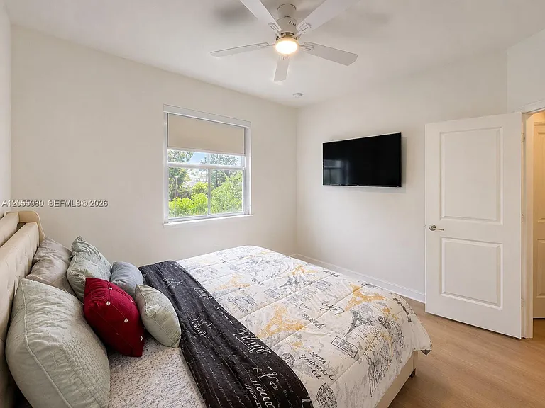 26437 SW 149th Ave — Photo 7
