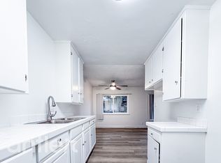 4511 Pinafore St #M4, Los Angeles, CA 90008