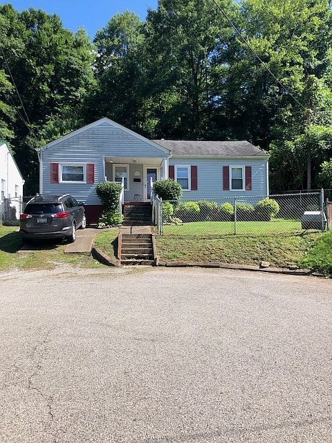 1st image of 937 Glen Way
