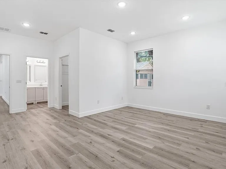 1535 13th St S — Photo 14