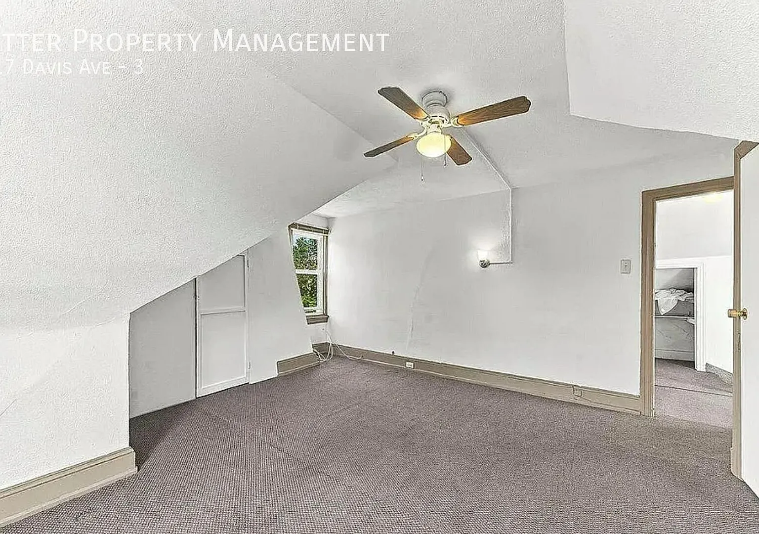 1BR1BA Apartment with Private In-Unit Laundry & Shared Backyard — Photo 4