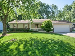 508 Williams Dr, Eureka, MO 63025