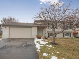 412 Orchard Pkwy W, Shakopee, MN 55379