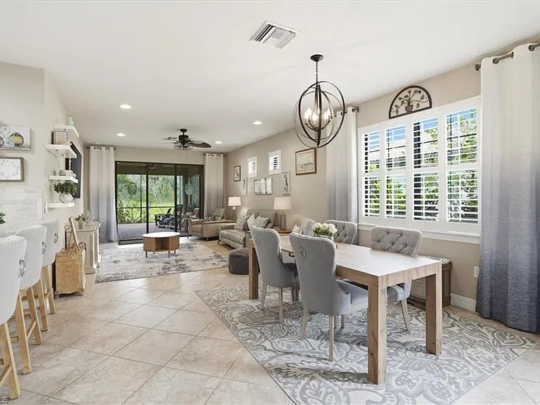 5769 Mayflower Way — Photo 8