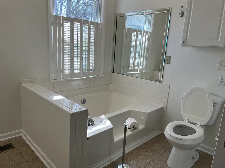 2101 Jade Dr — Photo 13