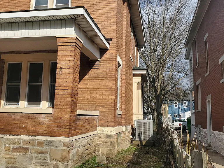 388 Morrison Ave — Photo 4