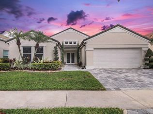 450 Carrington Dr, Weston, FL 33326