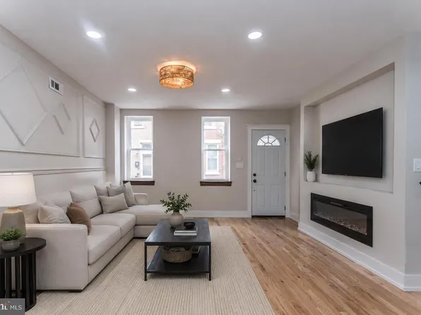 3143 Livingston St, Philadelphia, PA 19134