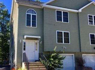 53 Meola Ave, Worcester, MA 01606