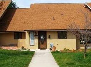 1205 Valley View Dr UNIT F, Pearisburg, VA 24134