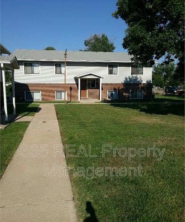 1st image of 204 14th St APT C