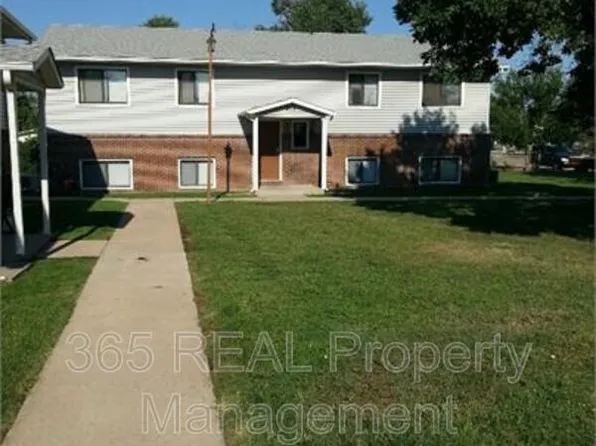 204 14th St APT C, Greeley, CO 80631