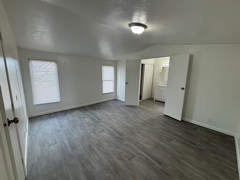 4120 S Frank Dr #2 — Photo 9