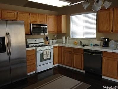 4th image of 14090 Chantilly Ct