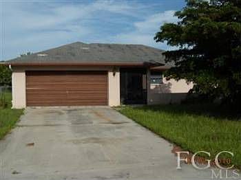 1st image of 1502 SE 20th Ave